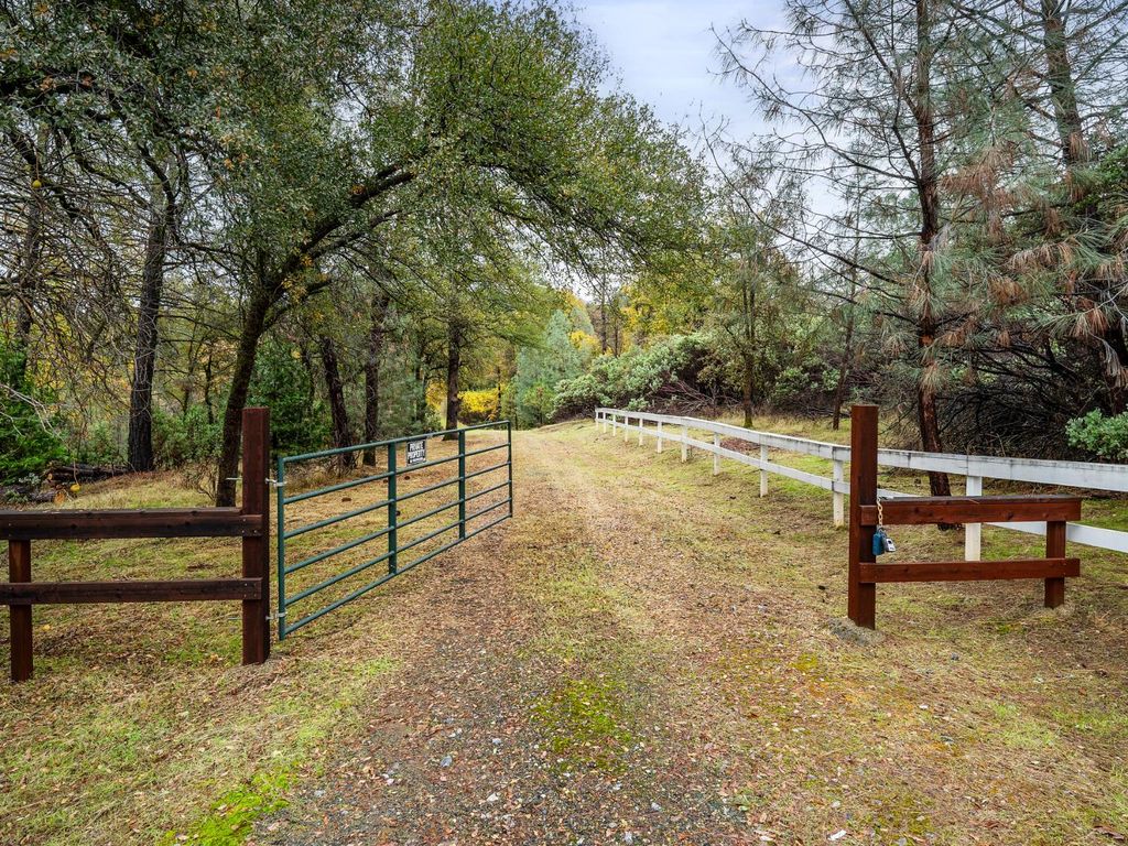 2639 Gold Ct, Placerville, CA 95667