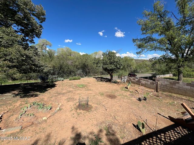 12501 E Central Avenue, Mayer, AZ 86333