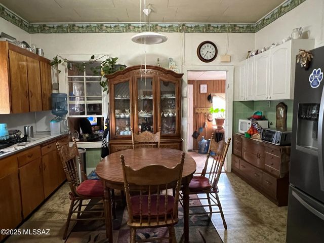 12501 E Central Avenue, Mayer, AZ 86333