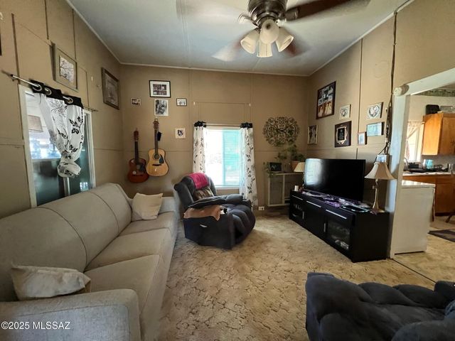 12501 E Central Avenue, Mayer, AZ 86333