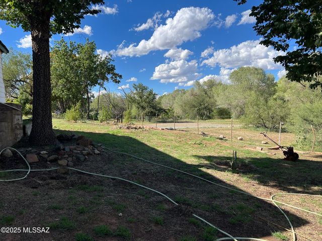 12501 E Central Avenue, Mayer, AZ 86333