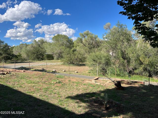 12501 E Central Avenue, Mayer, AZ 86333