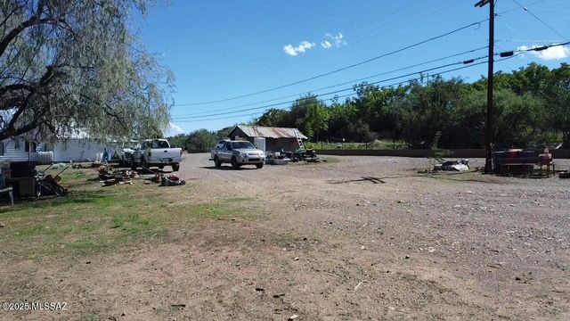 12501 E Central Avenue, Mayer, AZ 86333