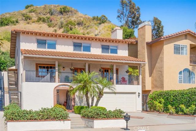 1746 RUDELL Road, Burbank, CA 91501