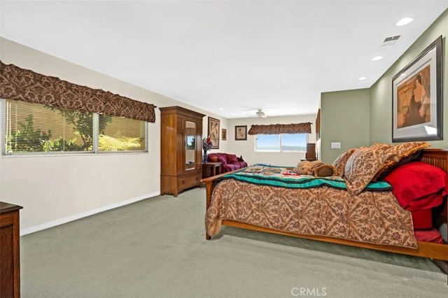 1746 RUDELL Road, Burbank, CA 91501