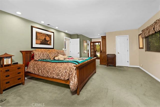 1746 RUDELL Road, Burbank, CA 91501