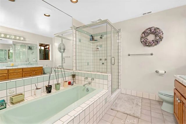 1746 RUDELL Road, Burbank, CA 91501