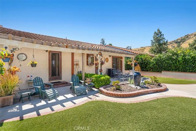 1746 RUDELL Road, Burbank, CA 91501