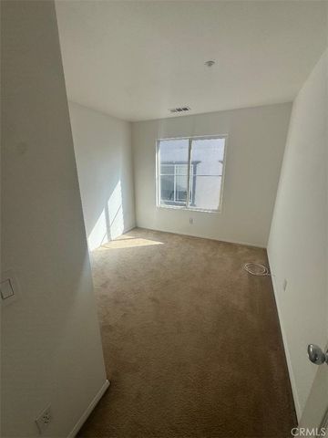 6257 Long Cove, Fontana, CA 92336