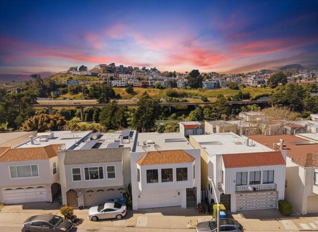 16 Moneta Court, San Francisco, CA 94112