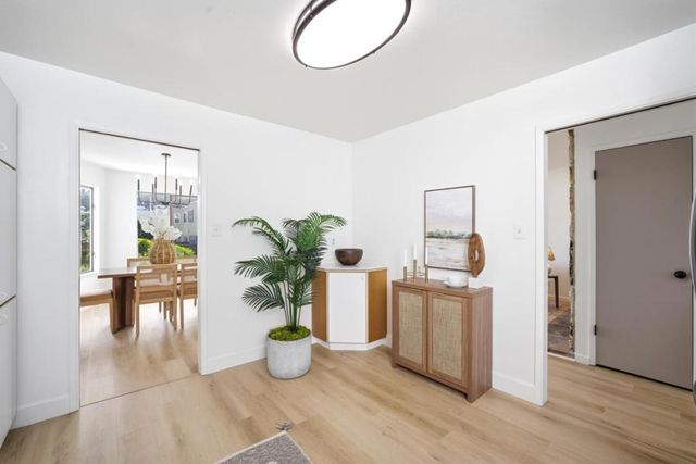 16 Moneta Court, San Francisco, CA 94112