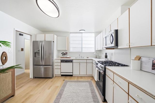 16 Moneta Court, San Francisco, CA 94112