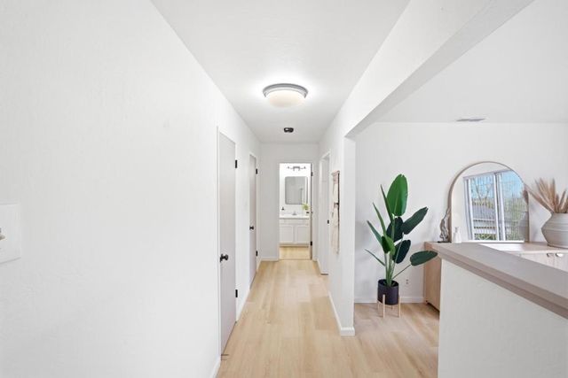 16 Moneta Court, San Francisco, CA 94112