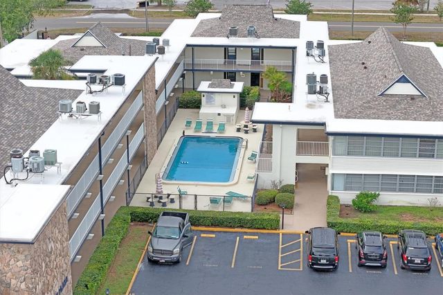 6100 12TH STREET S 220, St Petersburg, FL 33705