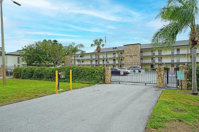 6100 12TH STREET S 220, St Petersburg, FL 33705