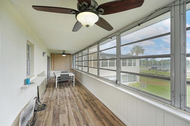 6100 12TH STREET S 220, St Petersburg, FL 33705