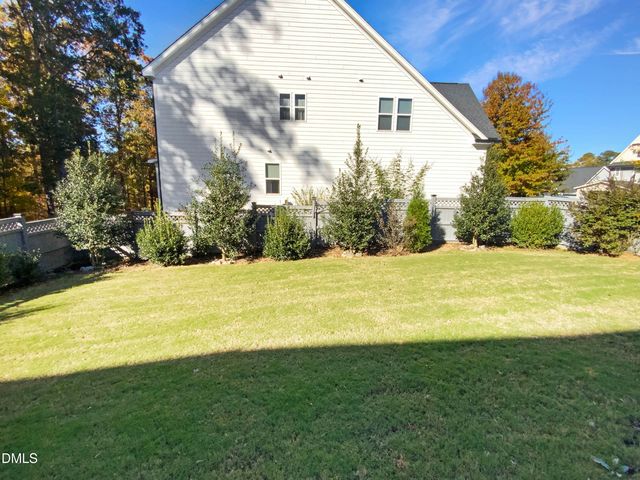 257 Sunset Bluffs Drive, Fuquay Varina, NC 27526