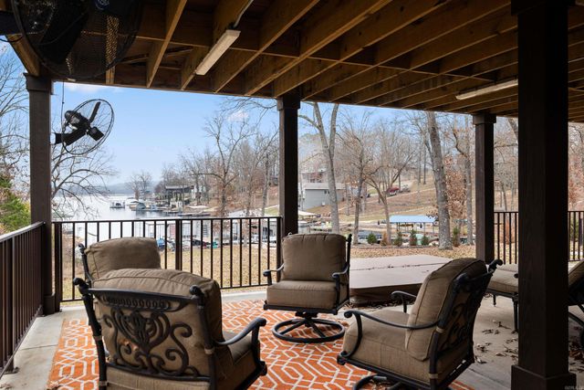 38 Winnebago Circle, Cherokee Village, AR 72529