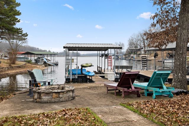 38 Winnebago Circle, Cherokee Village, AR 72529