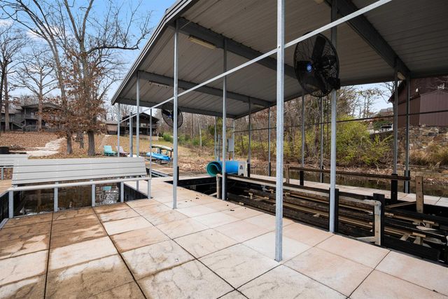 38 Winnebago Circle, Cherokee Village, AR 72529