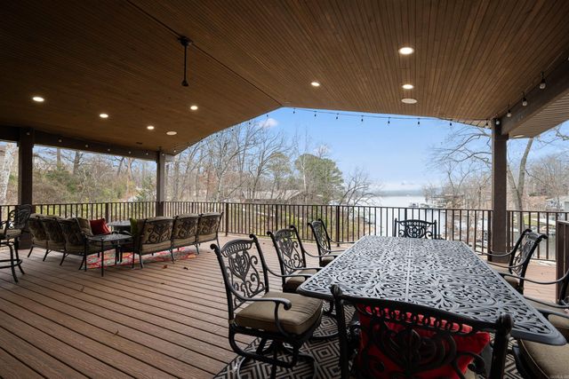 38 Winnebago Circle, Cherokee Village, AR 72529