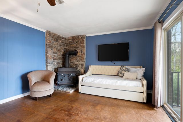 38 Winnebago Circle, Cherokee Village, AR 72529