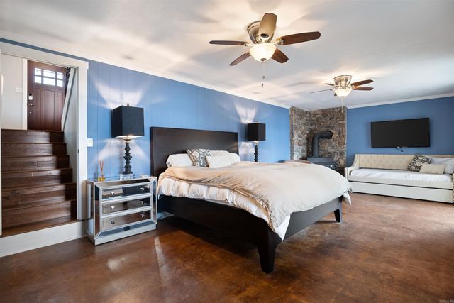 38 Winnebago Circle, Cherokee Village, AR 72529