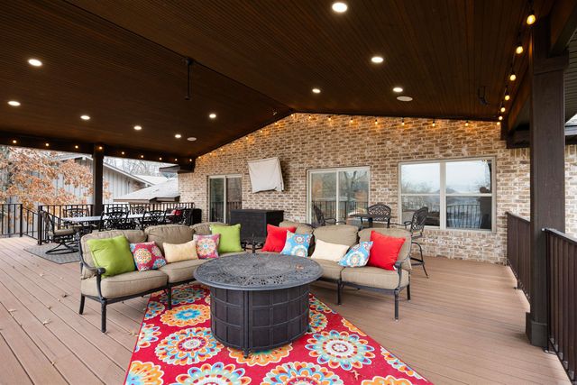 38 Winnebago Circle, Cherokee Village, AR 72529