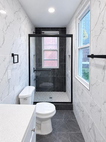 628 Leland Avenue, Bronx, NY 10473