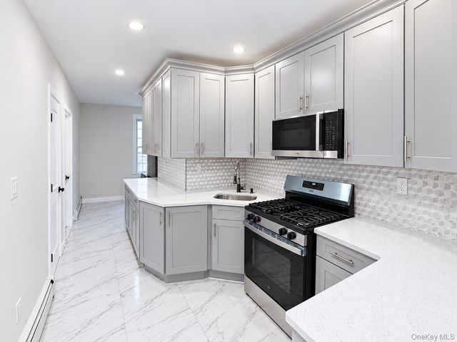 628 Leland Avenue, Bronx, NY 10473