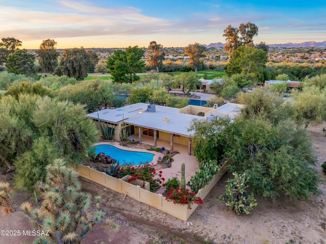 565 W Golf View Drive, Oro Valley, AZ 85737