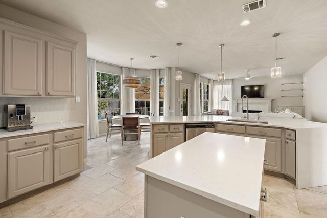 2114 Hilton Head DR, Round Rock, TX 78664