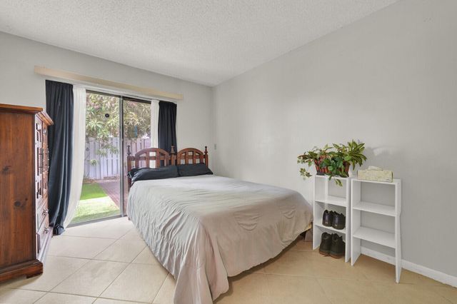 8850 Ranta Court D, Boynton Beach, FL 33436