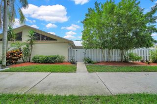 8850 Ranta Court D, Boynton Beach, FL 33436