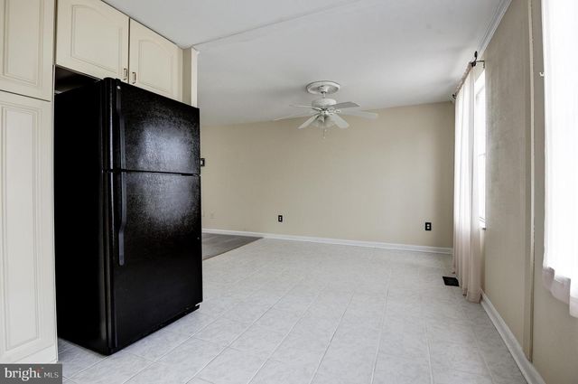 110 N GARFIELD RD, Sterling, VA 20164