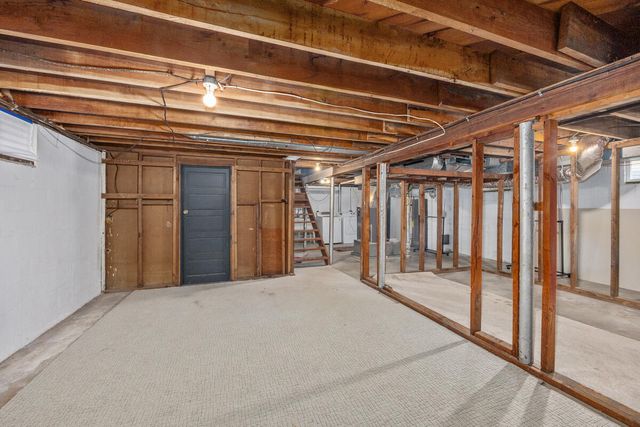 3083 Barrett Avenue SW, Grandville, MI 49418