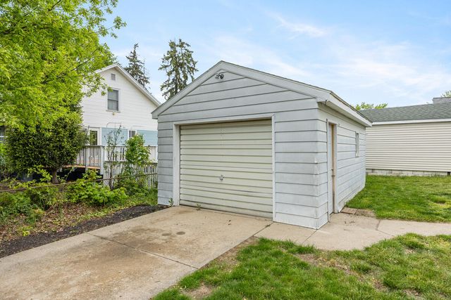 3083 Barrett Avenue SW, Grandville, MI 49418