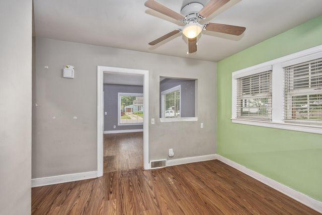 3083 Barrett Avenue SW, Grandville, MI 49418