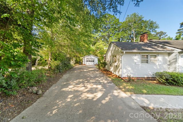 1404 Berry Street, Wadesboro, NC 28170