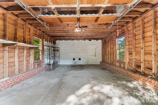 1404 Berry Street, Wadesboro, NC 28170