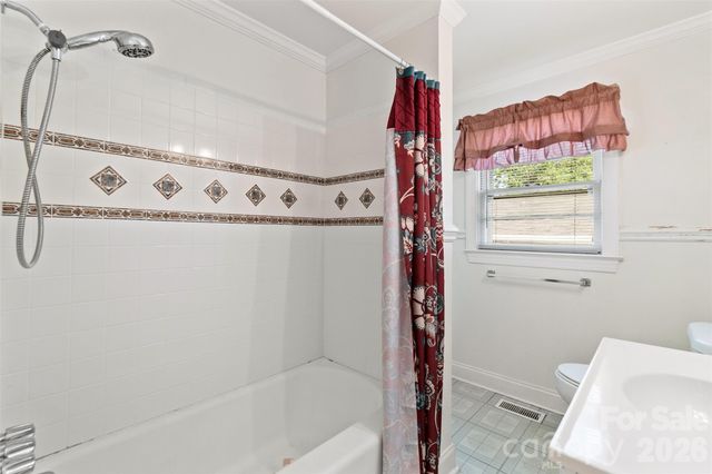 1404 Berry Street, Wadesboro, NC 28170