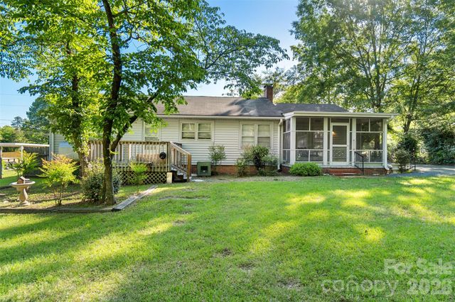 1404 Berry Street, Wadesboro, NC 28170
