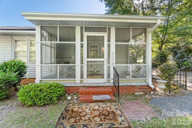 1404 Berry Street, Wadesboro, NC 28170