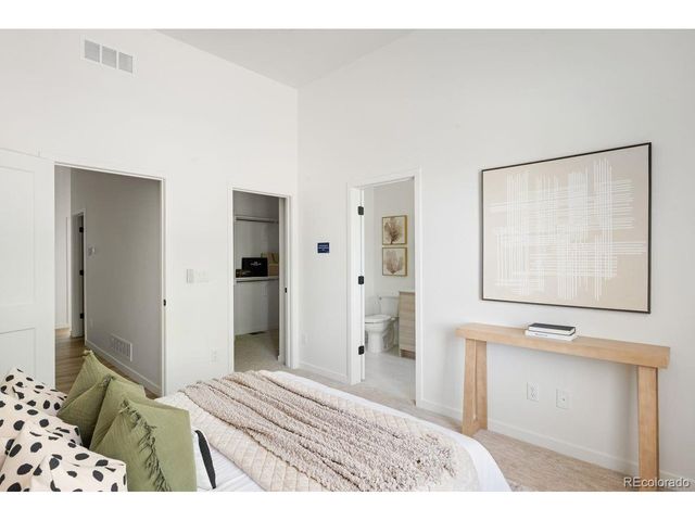 3905 Upham St, Wheat Ridge, CO 80033
