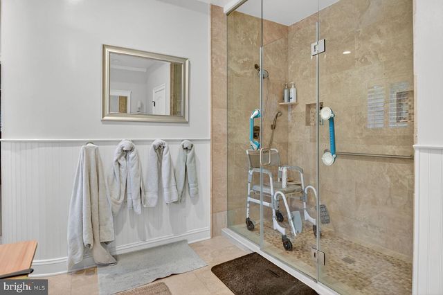 5500 LAMBETH RD, Bethesda, MD 20814