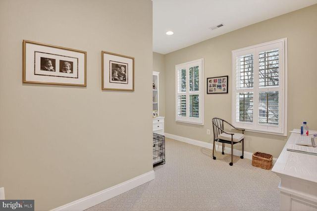 5500 LAMBETH RD, Bethesda, MD 20814