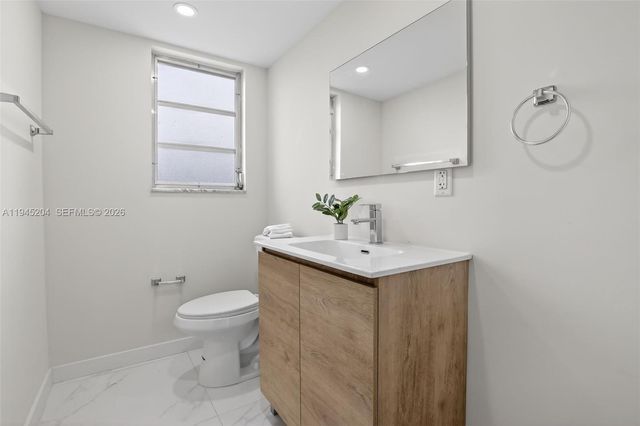 1811 Jefferson St 808, Hollywood, FL 33020