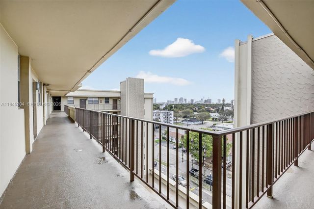 1811 Jefferson St 808, Hollywood, FL 33020