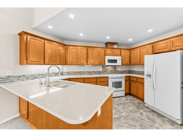 16677 Sw JORDAN Way, Portland, OR 97224