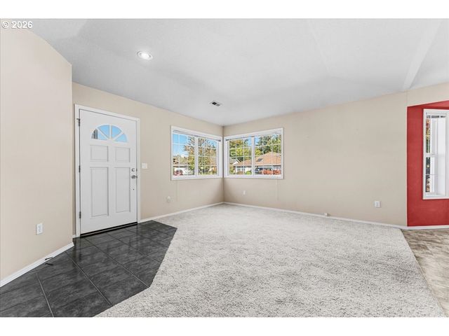 16677 Sw JORDAN Way, Portland, OR 97224